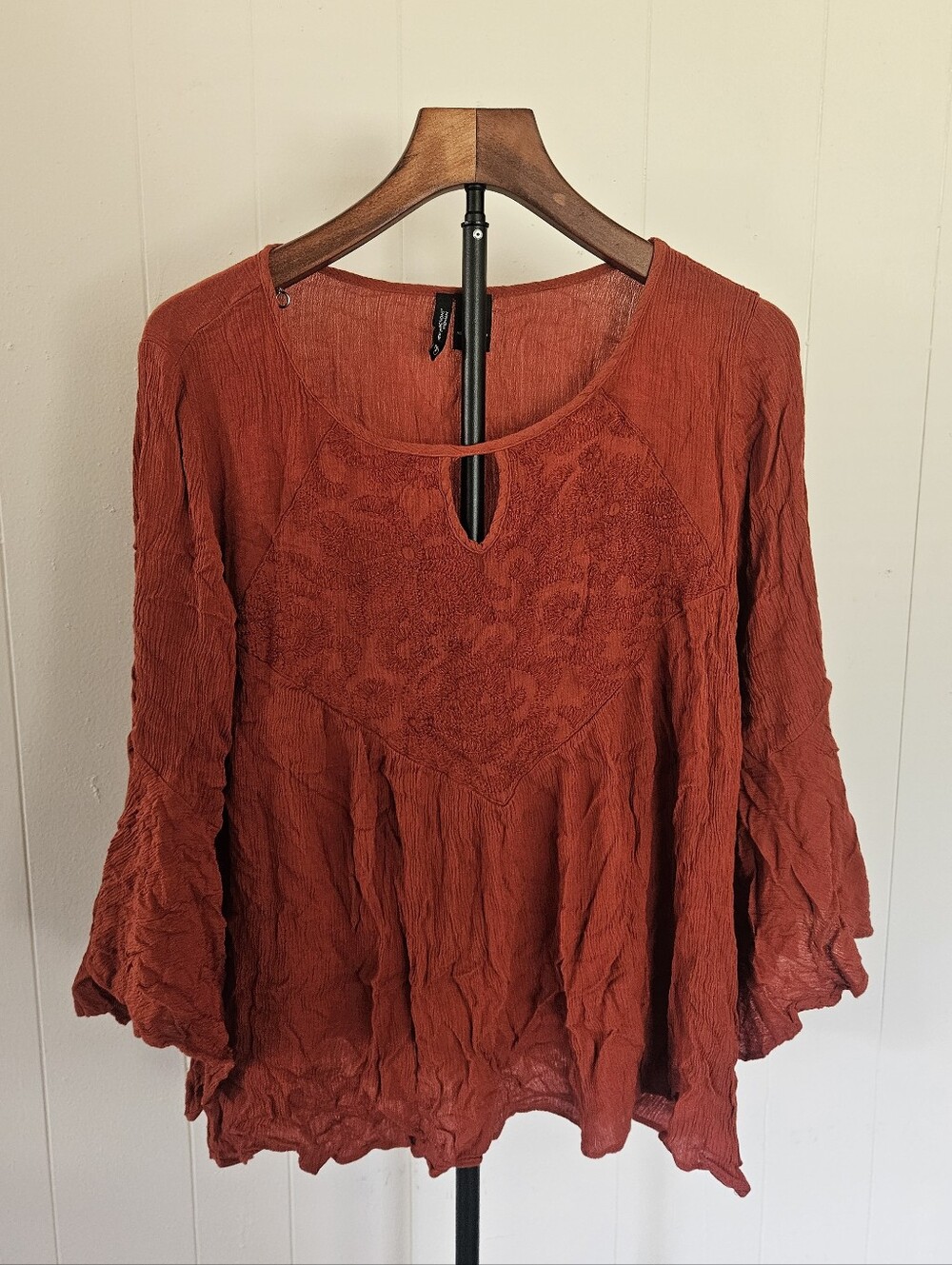New Directions Women's Rust Textured Long-Sleeve Top with Lace Detail Size 1X